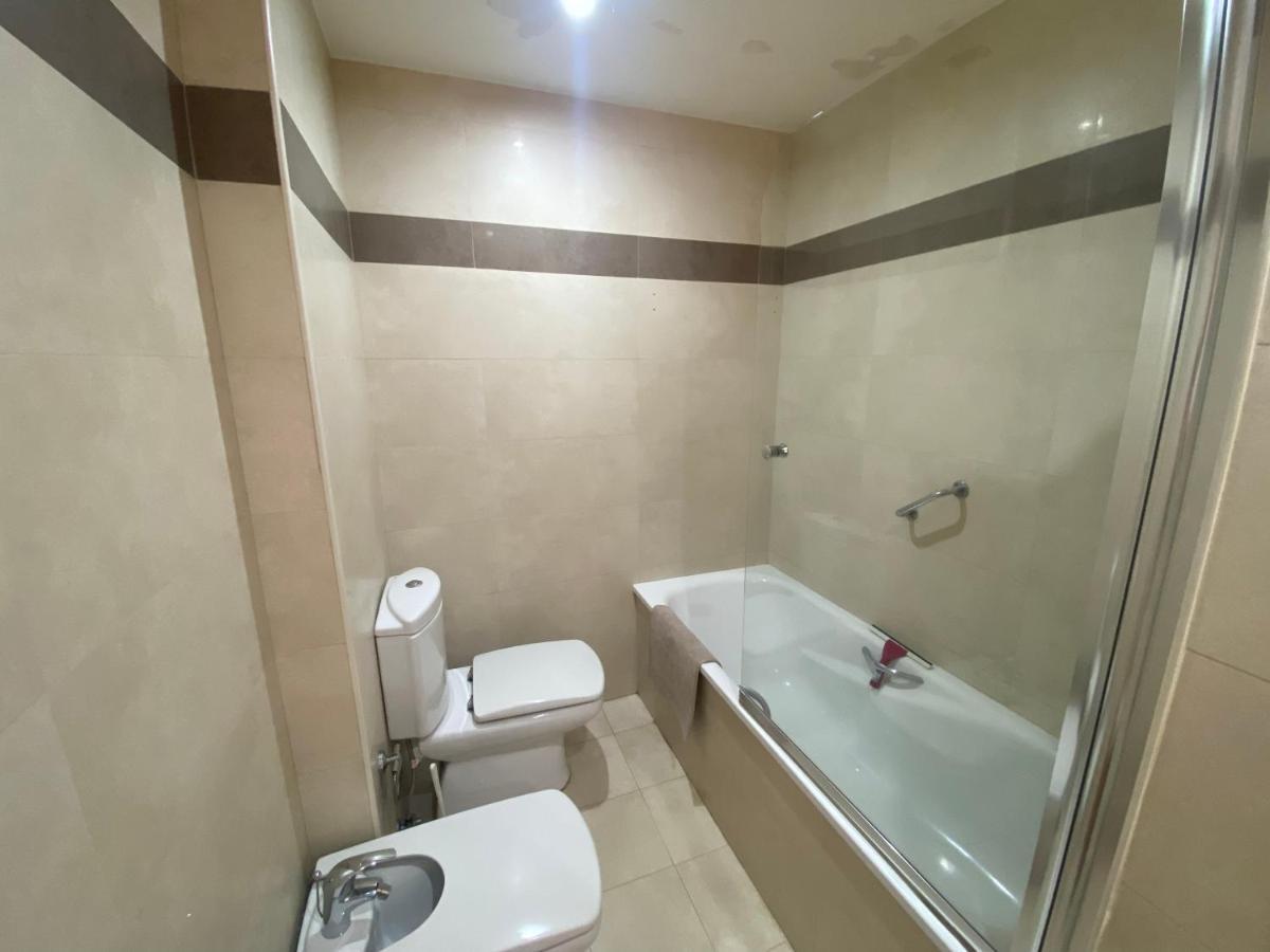 Albamar Frontline Beach Apartment 3 Bedrooms Fuengirola Exteriör bild